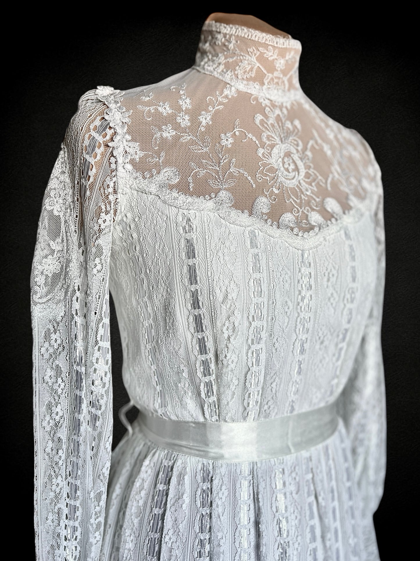 i know the end dress