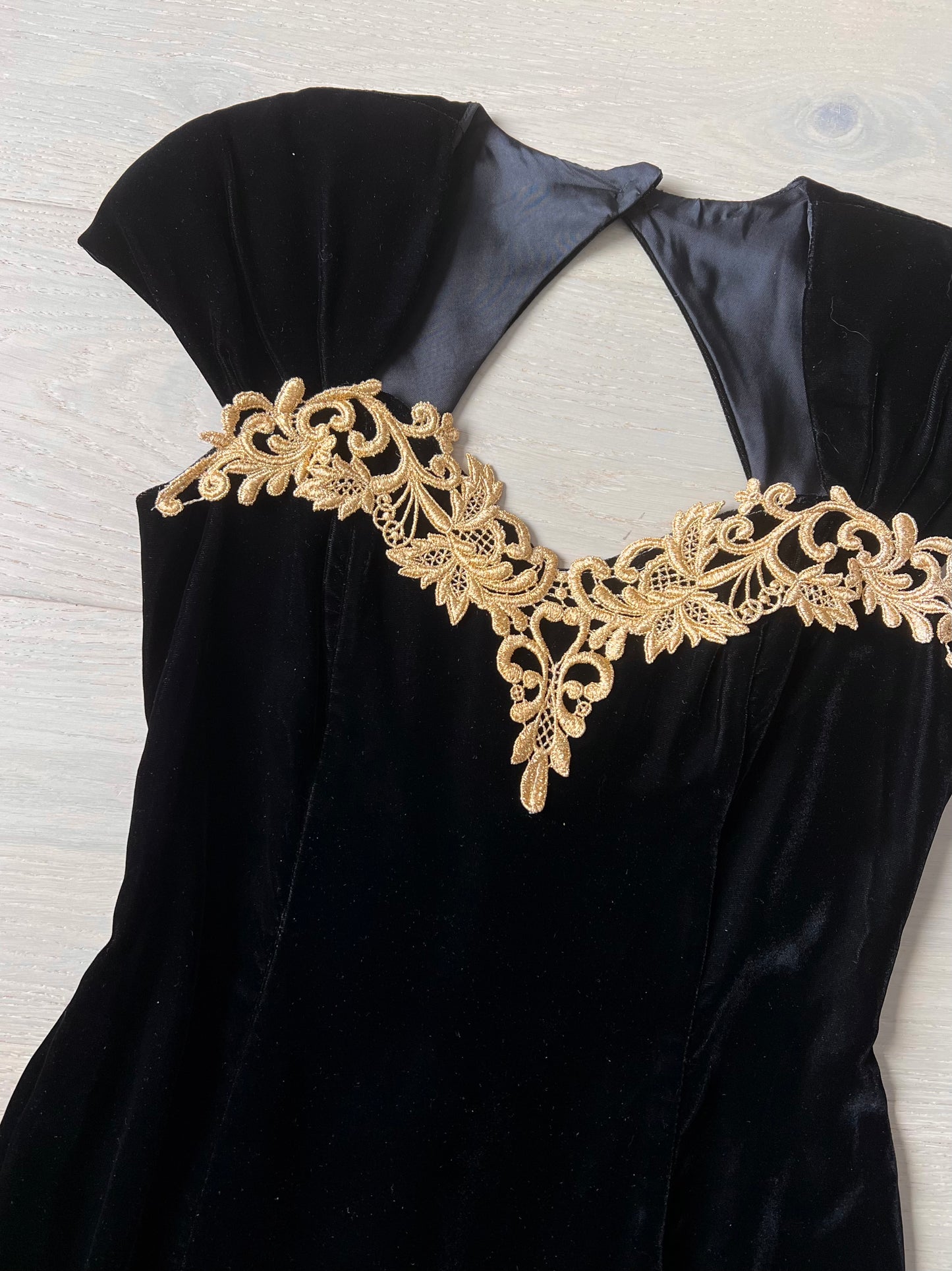 governess shadow dress